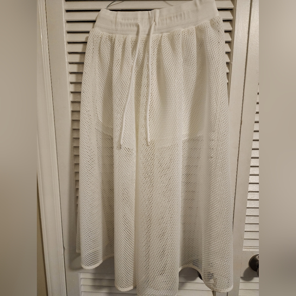 Christian Dior Medium White Mesh Mid-Skirt